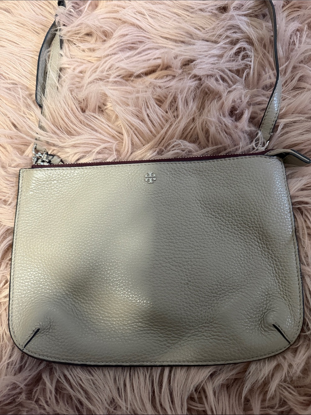 Tory Burch Pebbled Leather Crossbody in Light Gray with Silver Logo